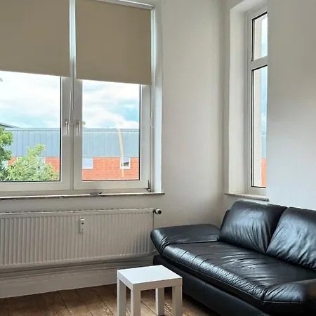 Zentrale Monteurwohnung In Kueche & Wlan Inklusive Neumuenster