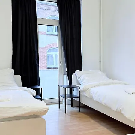 Zentrale Monteurwohnung Mit Küche&wlan *