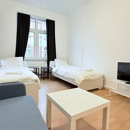 Zentrale Monteurwohnung Mit Küche&wlan * Neumünster