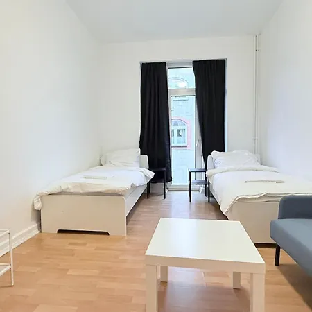 Zentrale Monteurwohnung In Kueche & Wlan Inklusive Apartment