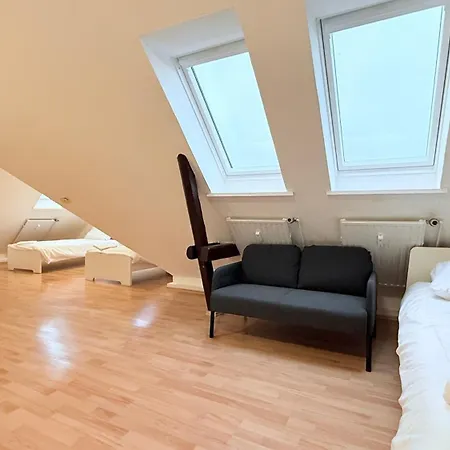 Zentrale Monteurwohnung Mit Küche&wlan Apartamento *
