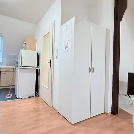 Zentrale Monteurwohnung Mit Küche&wlan Neumünster